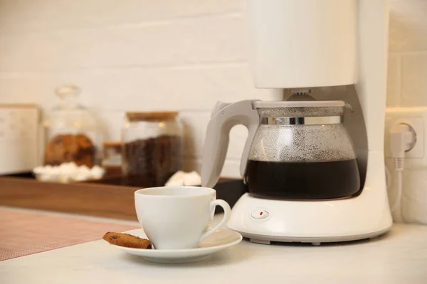 Modern Coffeemaker Cup Cookie Table Kitchen — Stock Photo, Image