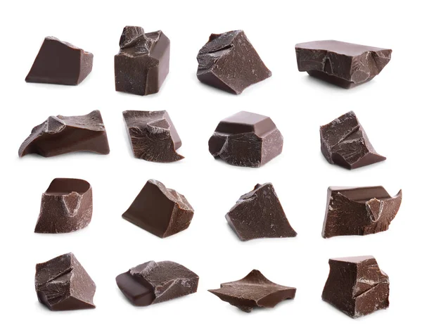 Set Con Trozos Delicioso Chocolate Negro Sobre Fondo Blanco — Foto de Stock