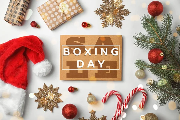 Flat 그래픽 Boxing Day Sale 배경에 크리스마스 선물로 구성되어 — 스톡 사진