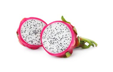 Beyaz arka planda lezzetli olgun ejderha meyveleri (pitahaya).