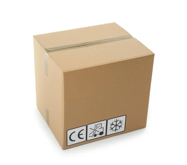 Kartonschachtel Mit Verschiedenen Verpackungssymbolen Isoliert Auf Weiß Paketzustellung — Stockfoto