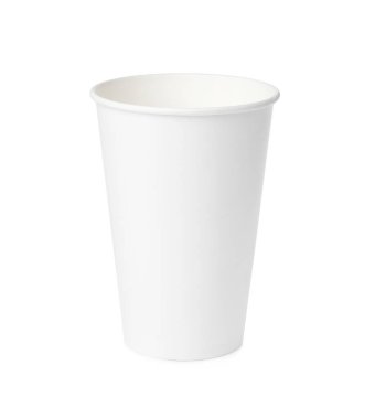 Beyaza izole edilmiş paket kâğıt kahve fincanı.