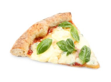 Beyaz arka planda bir dilim lezzetli pizza.