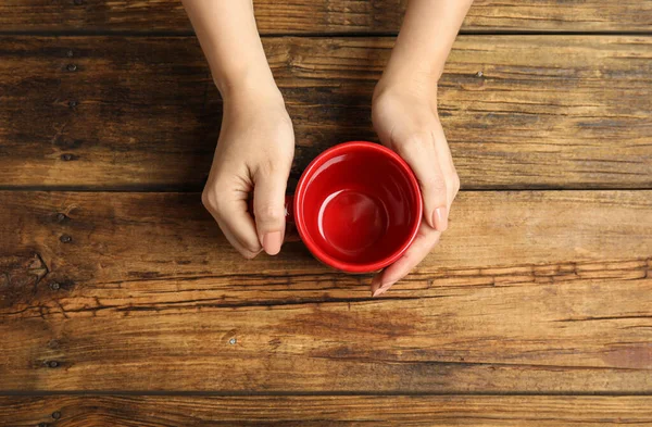 Woman Empty Cup Wooden Table Top View — Stock Photo, Image