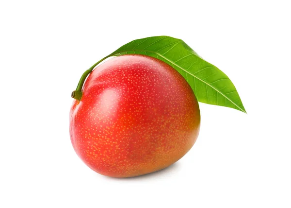 Verse Rijpe Mango Met Groen Blad Geïsoleerd Wit Exotische Vruchten — Stockfoto