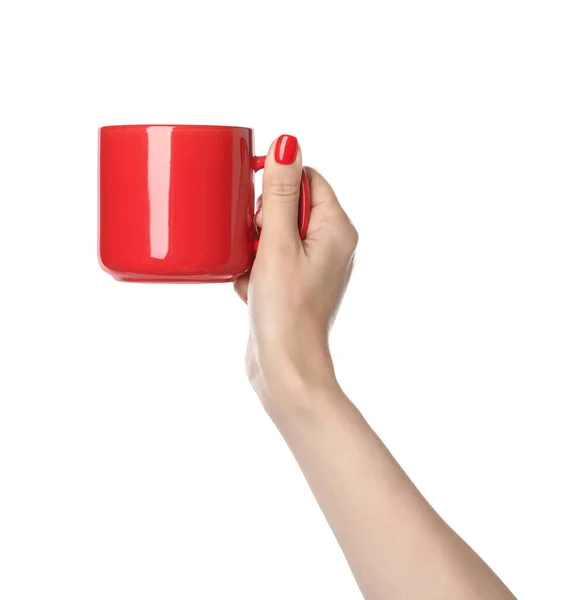 Femme Tenant Une Tasse Rouge Sur Fond Blanc Gros Plan — Photo