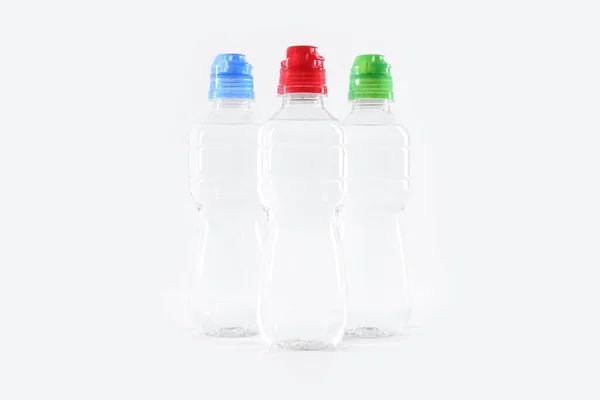 Пластикові Пляшки Чистою Водою Білому Тлі — стокове фото