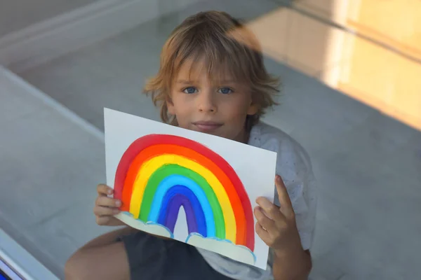 Little Boy Picture Rainbow Window View Outdoors Stay Home Concept — Stock Photo, Image