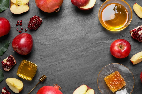 Frame Honey Apples Pomegranates Black Table Flat Lay Space Text — Stock Photo, Image