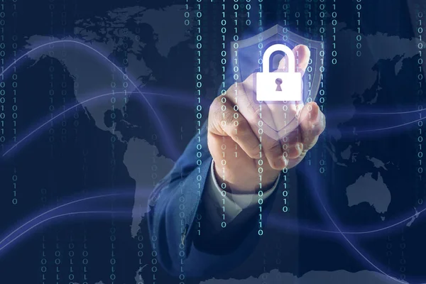 Cybersecurity Concept Man Met Behulp Van Virtueel Scherm Met Hangslot — Stockfoto