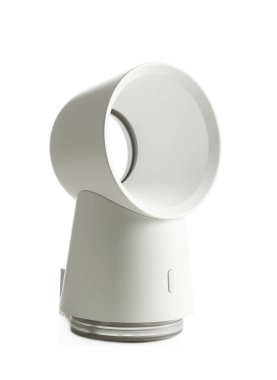 Portatif vantilatör beyaz. Yaz sıcağı