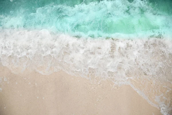 Чудовий Вид Морський Приплив Піщаному Пляжі Літні Канікули — стокове фото