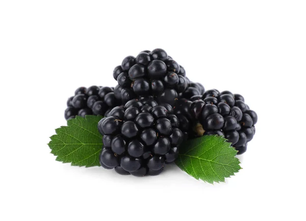 Tasty Ripe Blackberries Leaves White Background — Stock Photo, Image