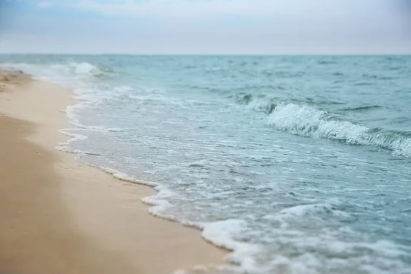 Beautiful View Sea Tide Sandy Beach Summer Vacation — Stock Photo, Image