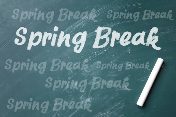 Text Spring Break Chalk Greenboard Top View School Holiday — Stock Photo, Image