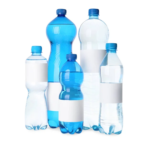 Botellas Agua Pura Con Etiquetas Blanco Sobre Fondo Blanco —  Fotos de Stock