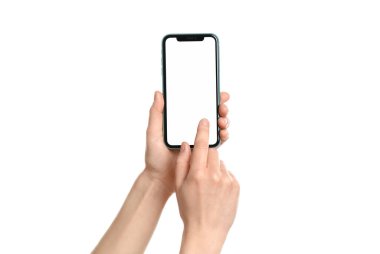 MYKOLAIV, UKRAINE - Temmuz 07, 2020: Beyaz arka planda iPhone 11 kullanan kadın, yakın plan. Tasarım için model