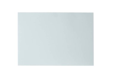 Açık gri kağıt zarf beyaza izole edilmiş. Posta servisi