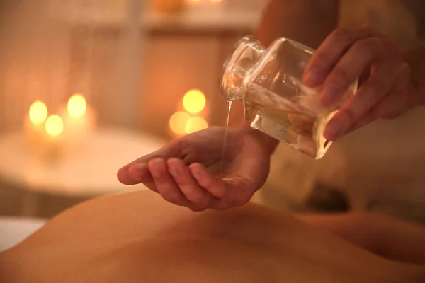 Young Woman Receiving Back Massage Oil Spa Salon Closeup — Stock Photo, Image