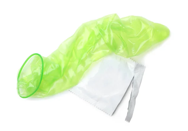 Незаписаний Зелений Презерватив Пакет Білому Тлі Вид Зверху Безпечний Секс — стокове фото