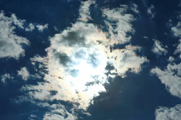 Bela Vista Céu Azul Com Nuvens — Fotografia de Stock