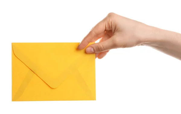Mulher Segurando Envelope Papel Amarelo Fundo Branco Close — Fotografia de Stock