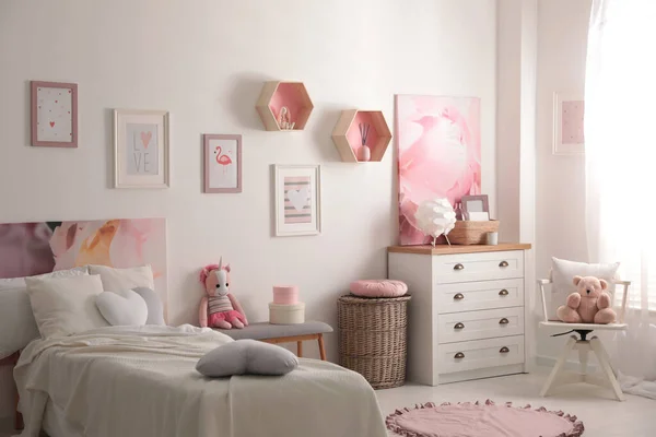 Interior Habitación Del Adolescente Moderno Con Cama Cómoda Hermosas Imágenes — Foto de Stock