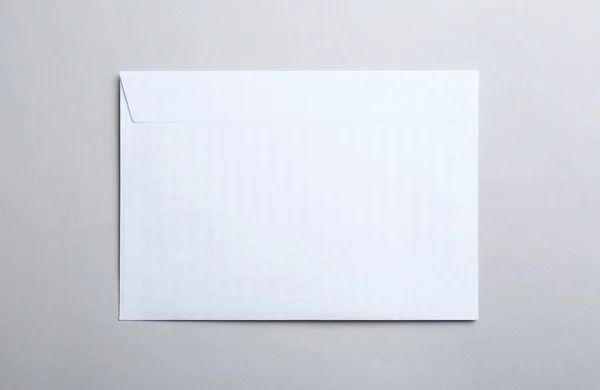 Bílá Papírová Obálka Světlém Pozadí Horní Pohled — Stock fotografie