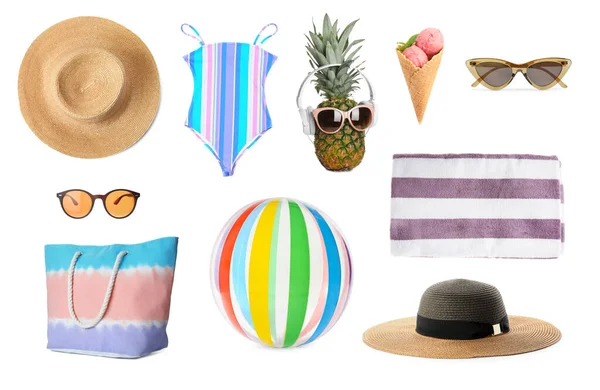 Set Met Strandaccessoires Witte Achtergrond — Stockfoto