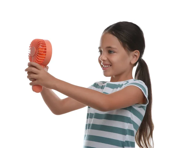 Niña Disfrutando Del Flujo Aire Ventilador Portátil Sobre Fondo Blanco —  Fotos de Stock