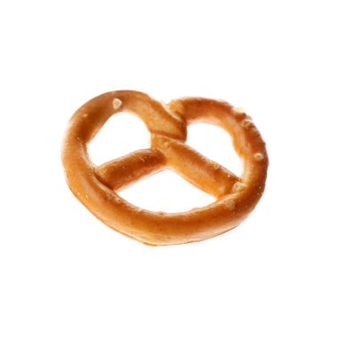 Lezzetli çıtır kraker beyaza izole edilmiş.