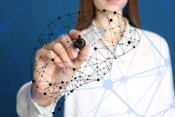 Mujer Tocando Imagen Digital Del Cerebro Pantalla Virtual Primer Plano —  Fotos de Stock