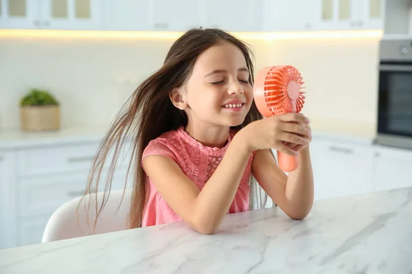 Little Girl Enjoying Air Flow Portable Fan Home Summer Heat — Stock Photo, Image