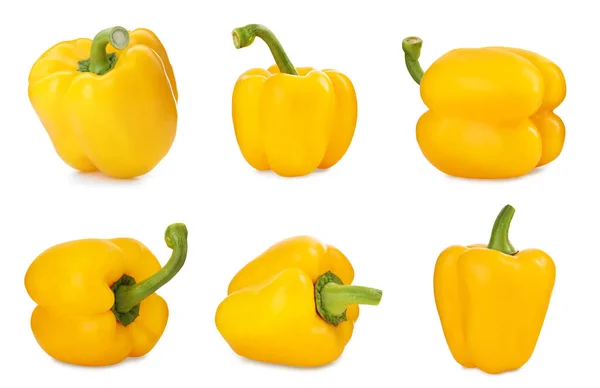 Uppsättning Färsk Hel Gul Paprika Isolerad Vit — Stockfoto