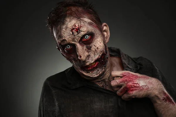 Gruseliger Zombie Auf Dunklem Hintergrund Halloween Monster — Stockfoto