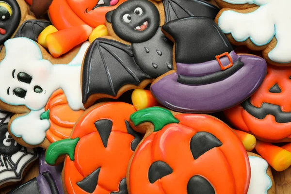 Draufsicht Auf Leckere Plätzchen Und Süßigkeiten Für Die Halloween Party — Stockfoto