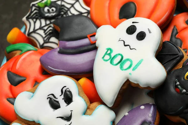 Nahaufnahme Von Leckeren Keksen Und Süßigkeiten Für Die Halloween Party — Stockfoto