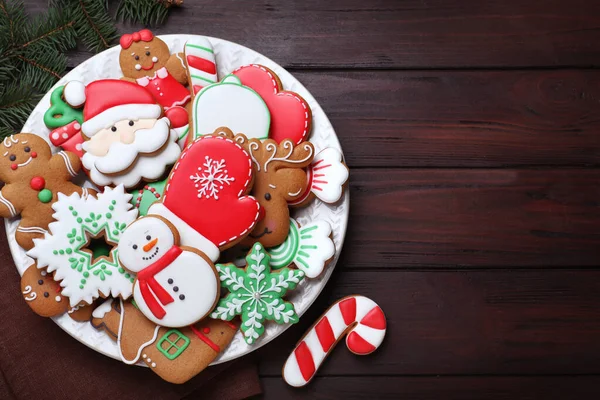 Delicious Gingerbread Christmas Cookies Wooden Table Flat Lay Space Text — Stock Photo, Image