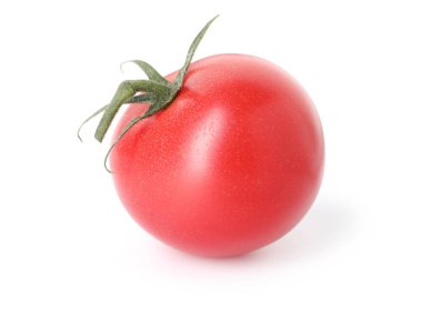 bir olgun kırmızı domates üzerinde beyaz izole