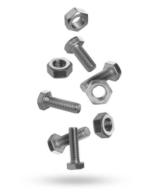 Metal fındık ve cıvatalar beyaz arkaplana çarpıyor