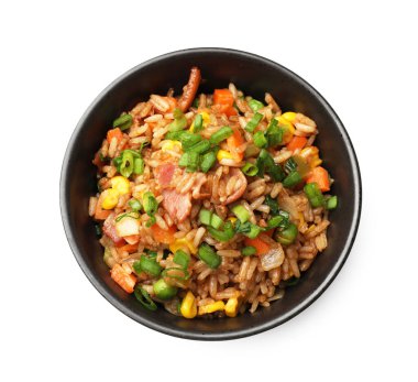 Lezzetli kızarmış pirinç, sebzeli ve pastırmalı.