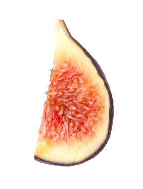 Olgun incir parçası beyazda izole edilmiş.