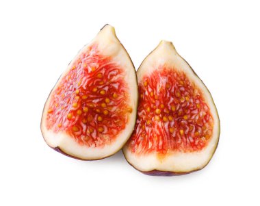 Olgun incir parçaları beyazda izole edilmiş.