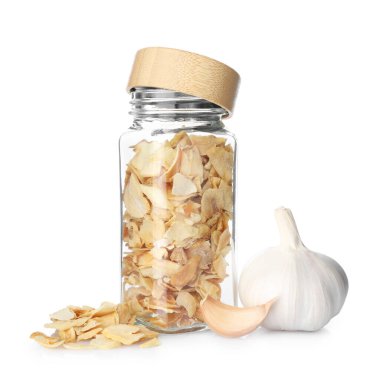 Taze ve kurutulmuş sarımsak.