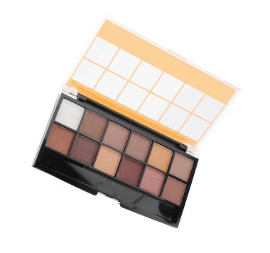 Bir güzel göz farı paleti beyaza izole edilmiş.