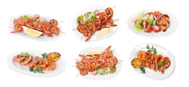 Beyazın üzerinde ızgara karides, hazır. Lezzetli deniz yemekleri.