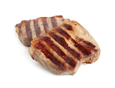 Beyazlar üzerinde izole edilmiş biftek biftekleri.