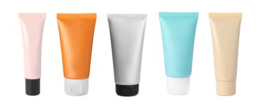 Kozmetik ürünleri için farklı tüpler beyaz, set