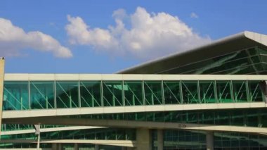 Havaalanı Terminal cam tüneli uçak