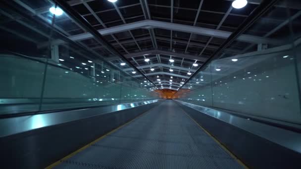 Escalator In The Shoping — Stock Footage Escalator Shoping Royalty Free Stock Footage